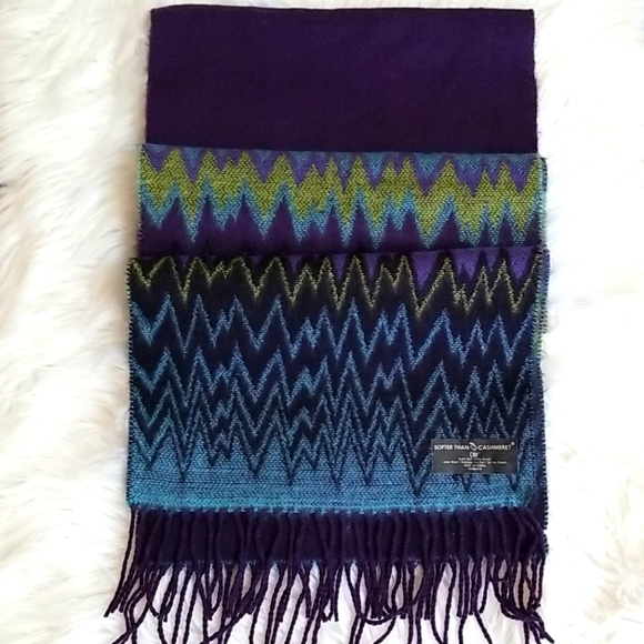 Softer Than Cashmere? D&Y Aztec tribal desig Scarf - Picture 8 of 12